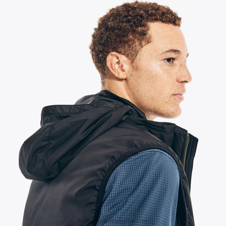 True Black MenNavtech Sustainably Crafted Water-Resistant Vest Nautica 6LZP470